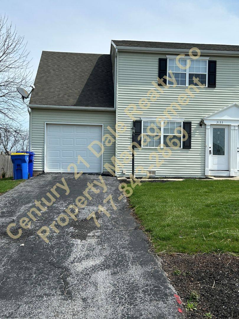 House for rent at 3133 Glen Hollow Dr, Dover, PA 17315