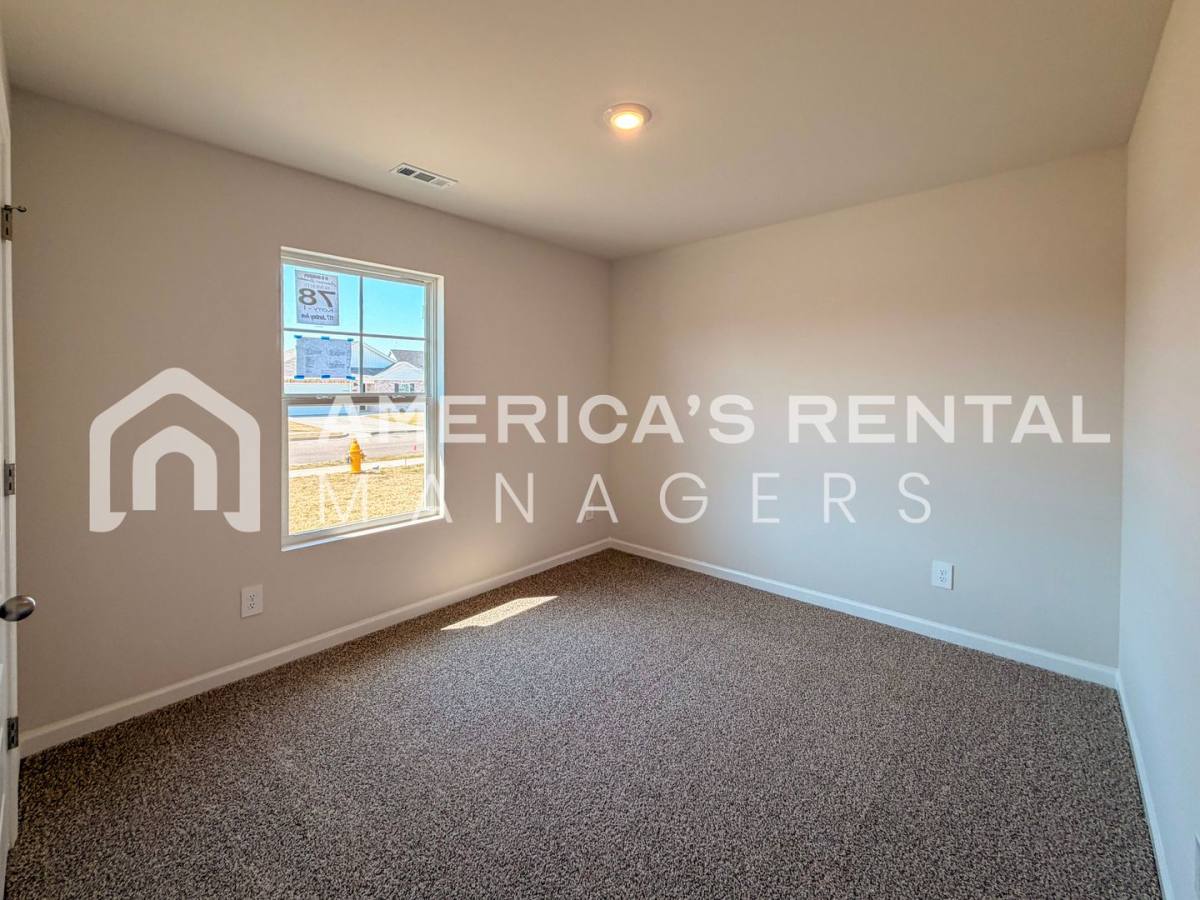 House for rent at 117 Jonboy Ave, New Hope, AL 35760