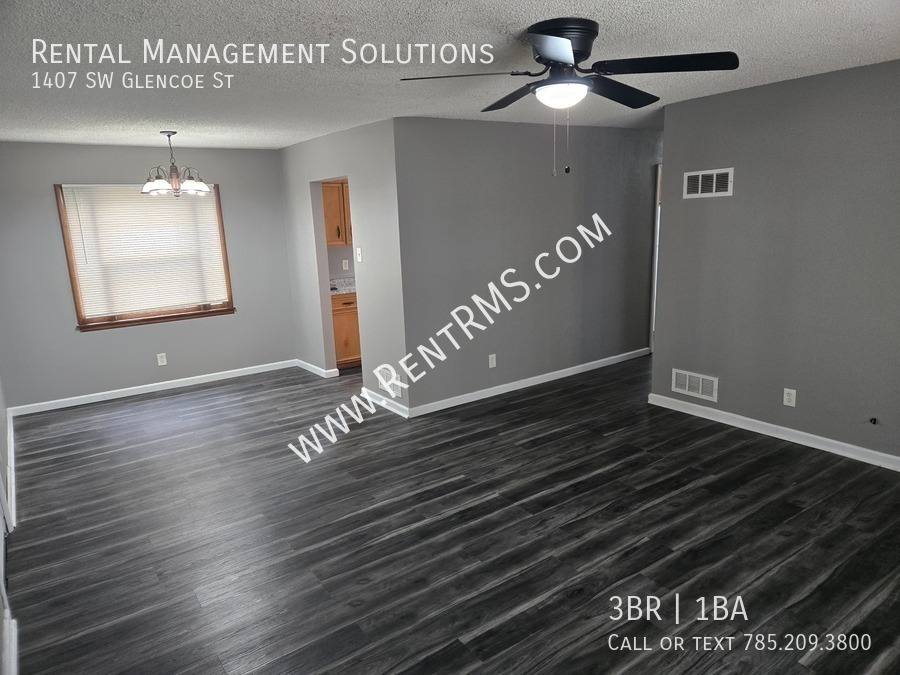 House for rent at 1407 SW Glencoe St, Topeka, KS 66611