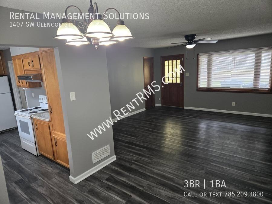 House for rent at 1407 SW Glencoe St, Topeka, KS 66611