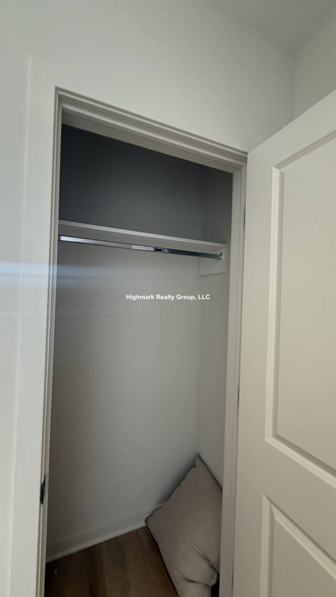 Apartment for rent at 3207 N Narragansett Ave #306A, Chicago, IL 60634