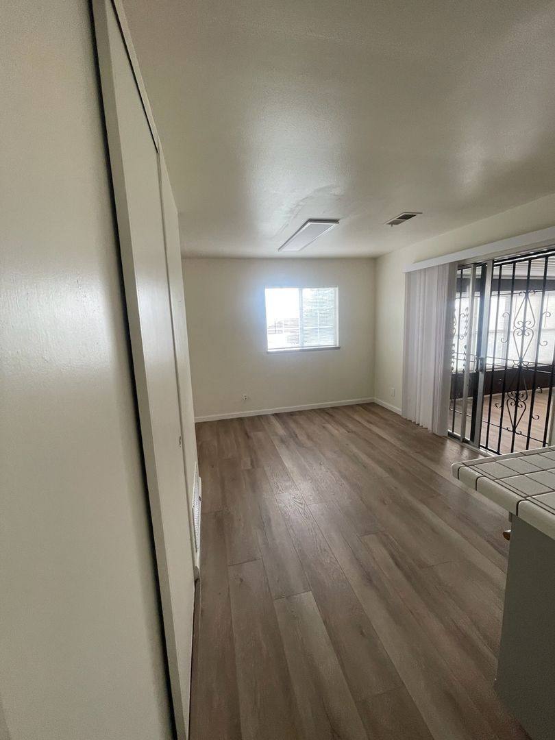Apartment for rent at 300 Swan Way, Vallejo, CA 94589