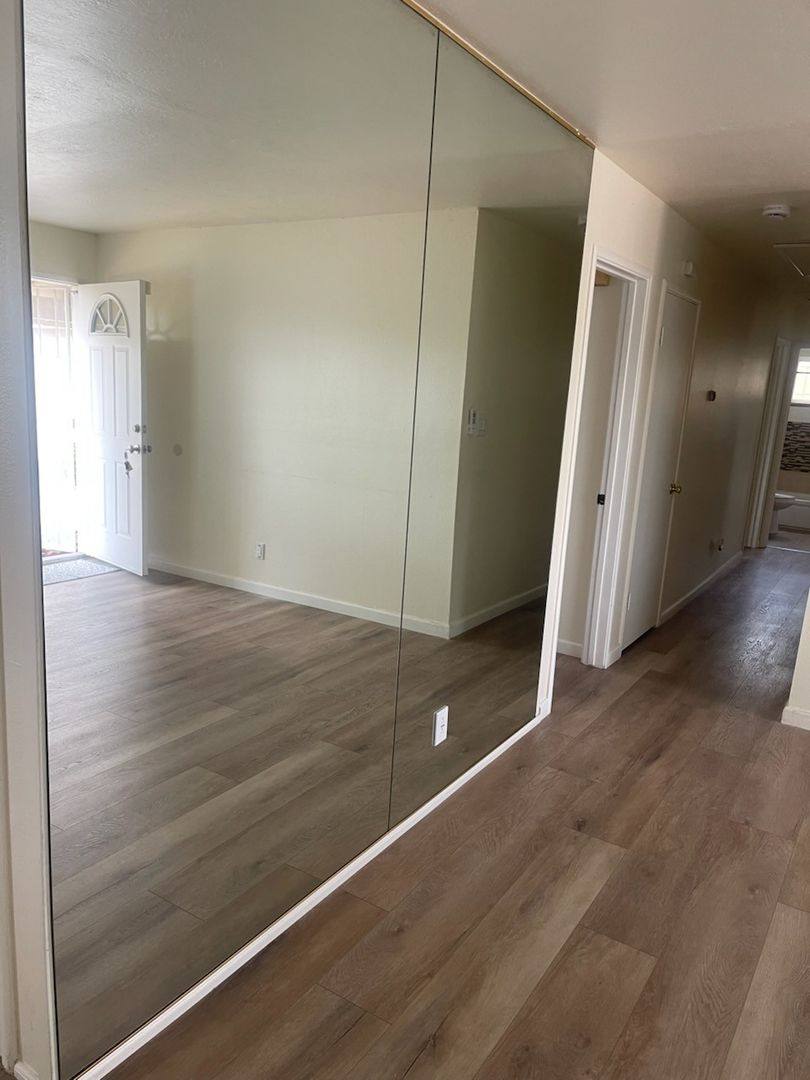 Apartment for rent at 300 Swan Way, Vallejo, CA 94589