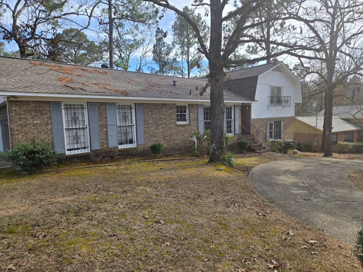 House for rent at 5107 Briarcliff Dr, Northport, AL 35473