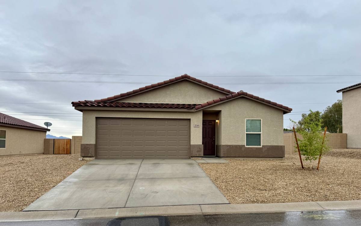House for rent at 2149 E Sand Creek Dr, Fort Mohave, AZ 86426