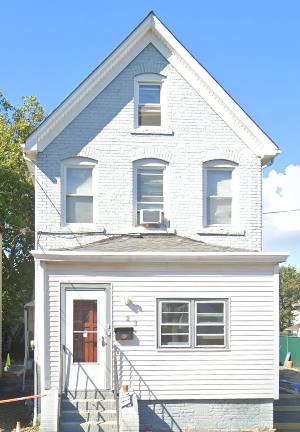 Apartment for rent at 23 Union St #2, Carteret, NJ 07008