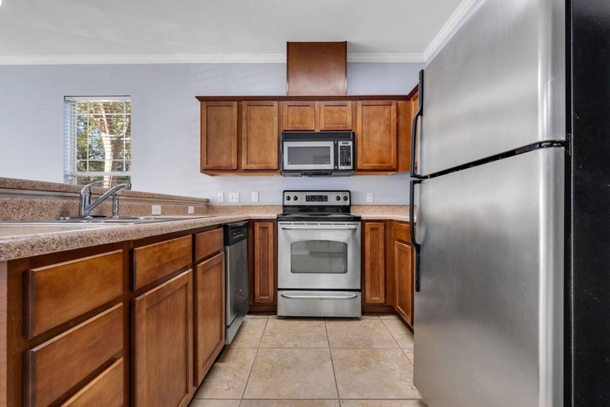 Condo for rent at 2400 Fred Smith Rd, Tallahassee, FL 32303