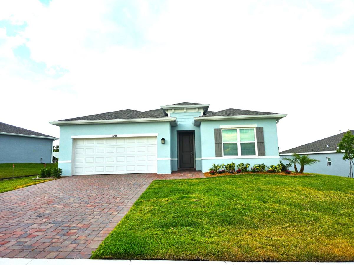 House for rent at 6746 Rumine Circle, Vero Beach, FL 32967