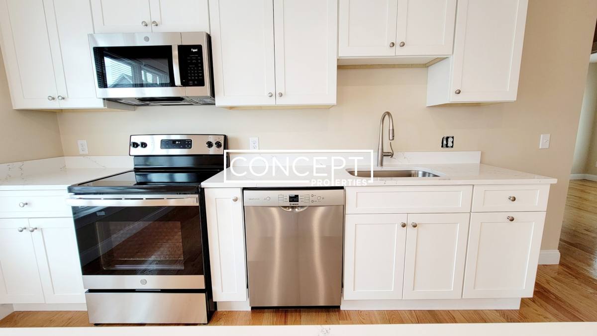 Apartment for rent at 64 Waverly St #2, Brighton, MA 02135