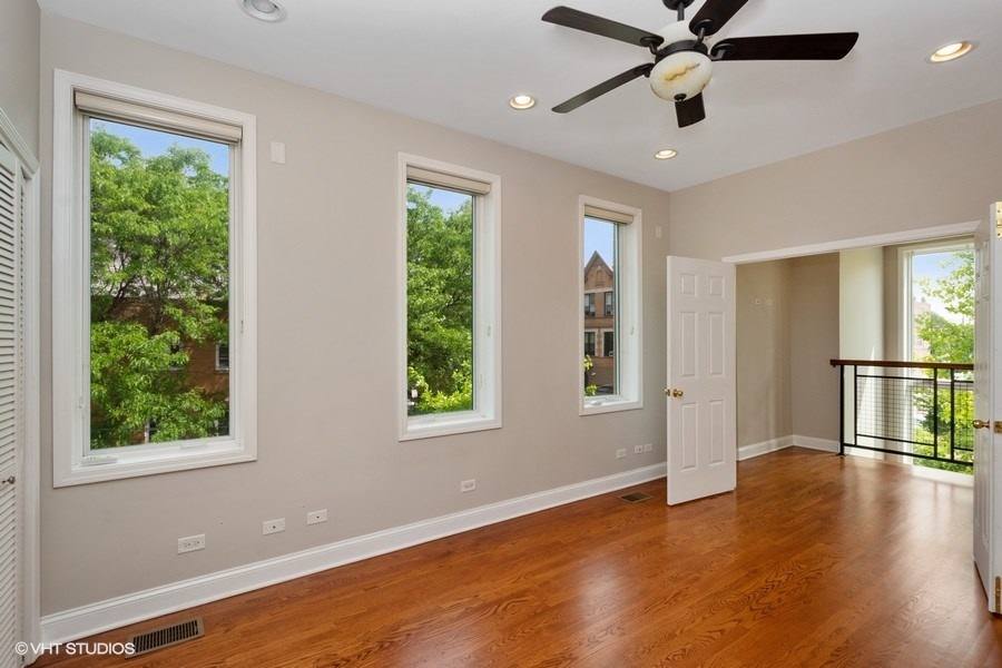 Apartment for rent at 1458 N Artesian Ave E, Chicago, IL 60622