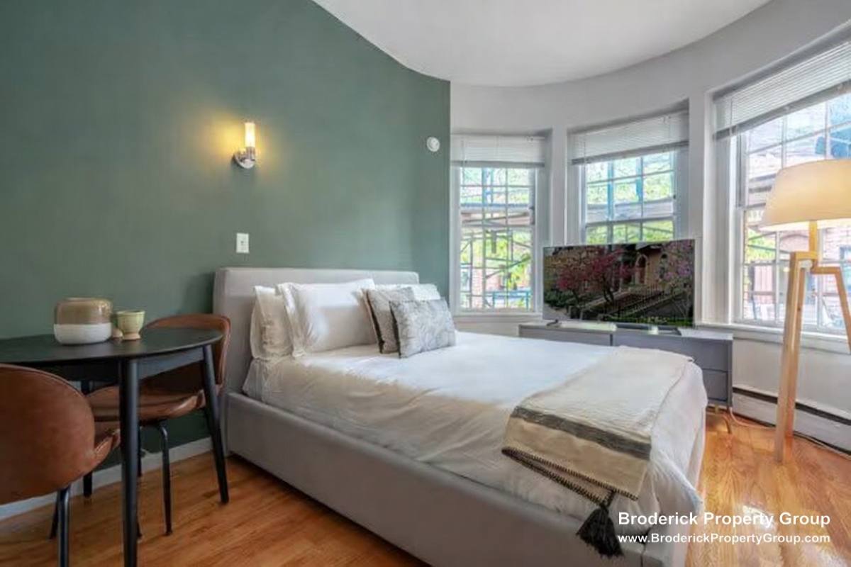 Apartment for rent at 179 Saint Botolph St #4, Boston, MA 02115