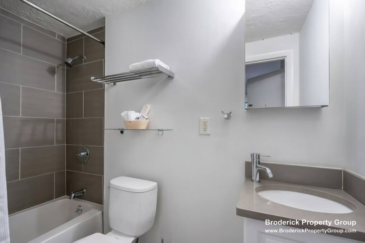 Apartment for rent at 179 Saint Botolph St #4, Boston, MA 02115