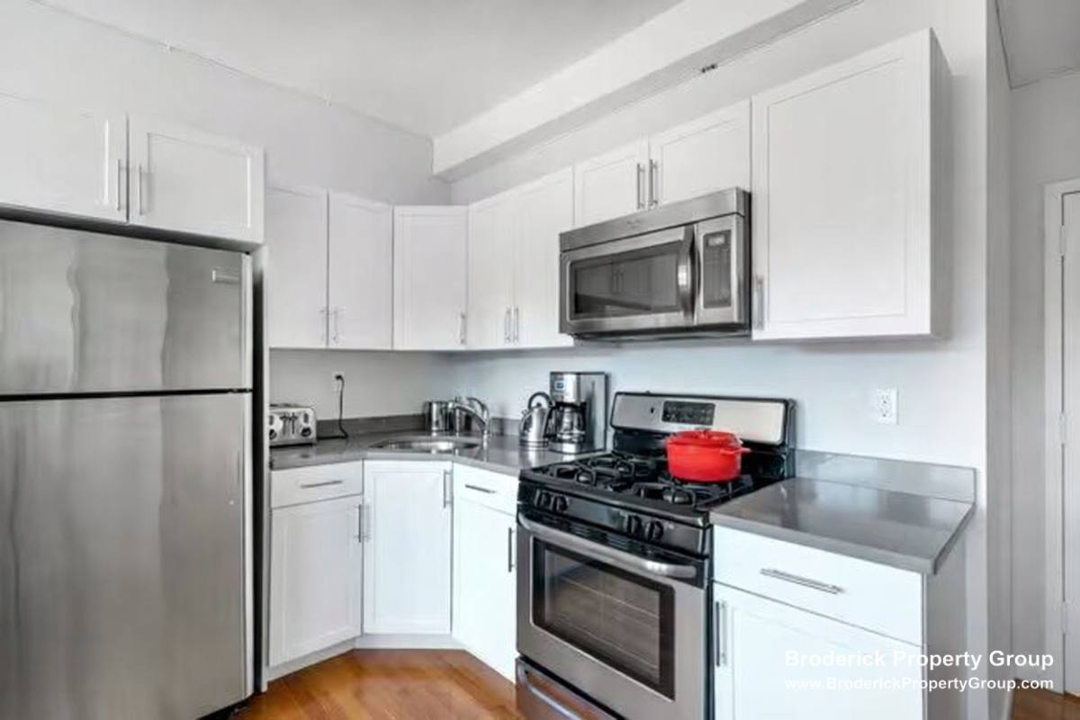 Apartment for rent at 179 Saint Botolph St #10, Boston, MA 02115