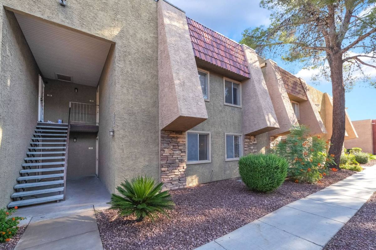 Condo for rent at 5317 Indian River, Las Vegas, NV 89103