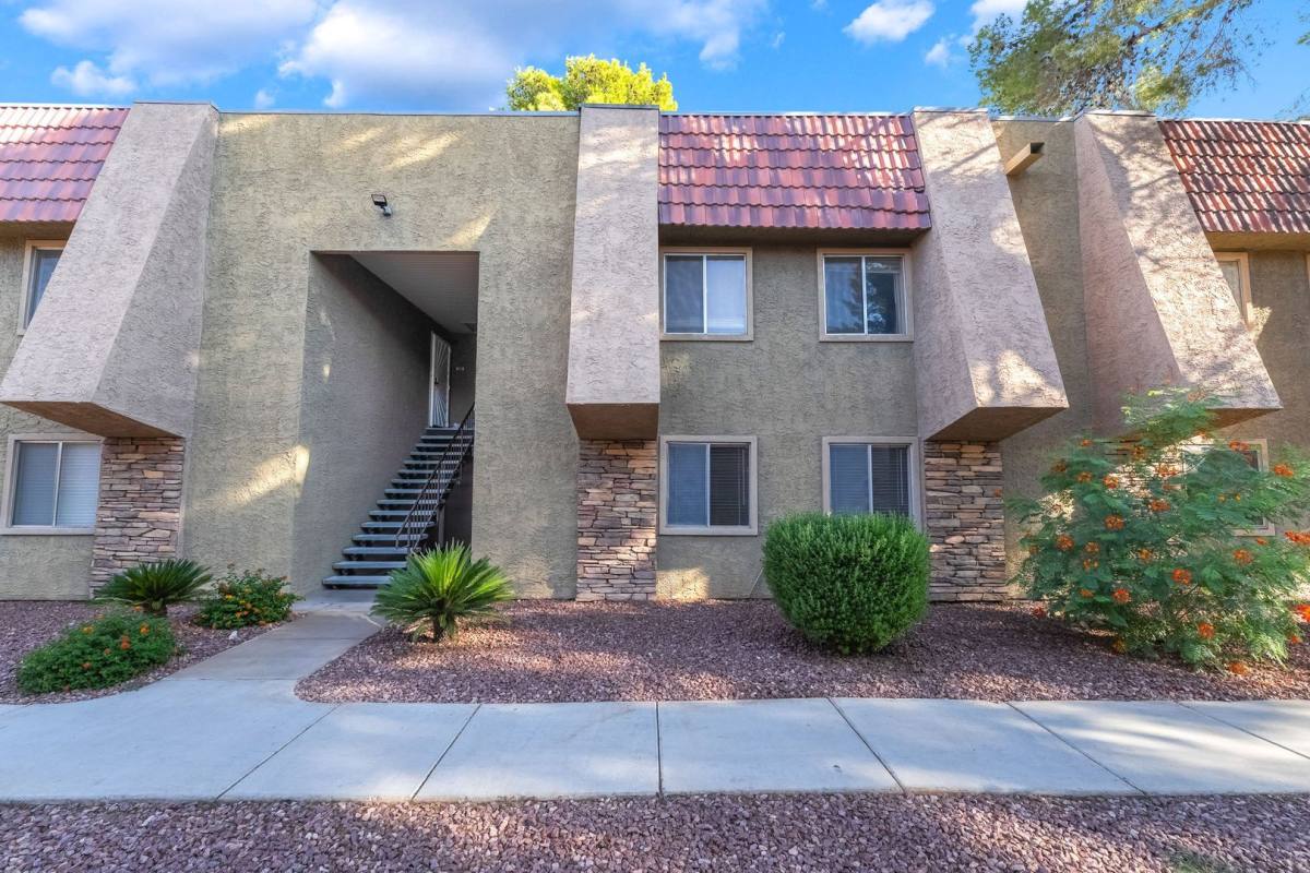 Condo for rent at 5317 Indian River, Las Vegas, NV 89103