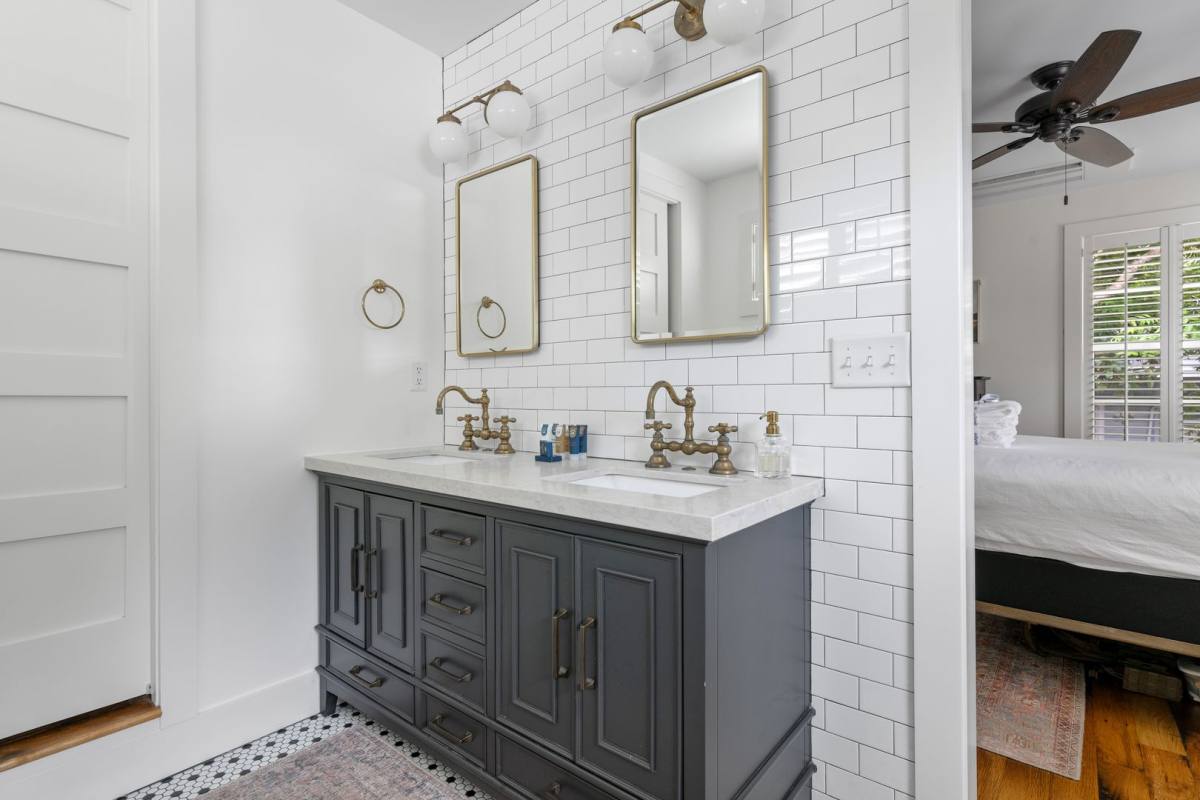 House for rent at 2 1 Larnes St, Charleston, SC 29403