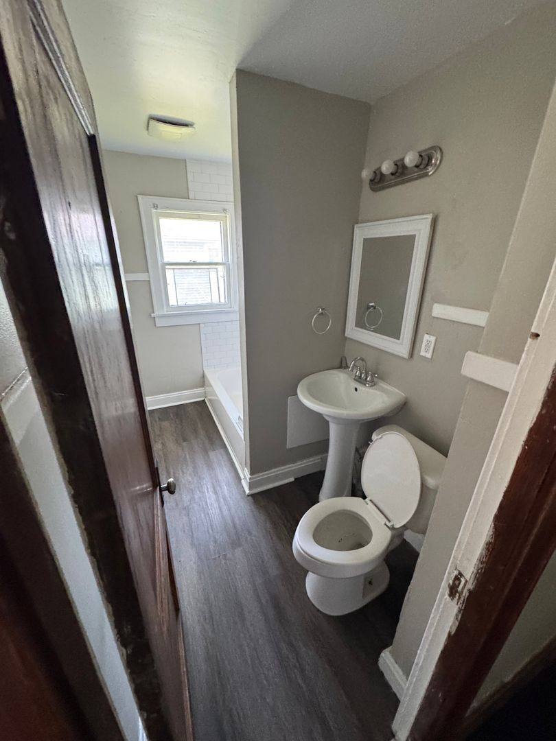 Apartment for rent at 736-738 Seymour Ave, Columbus, OH 43205