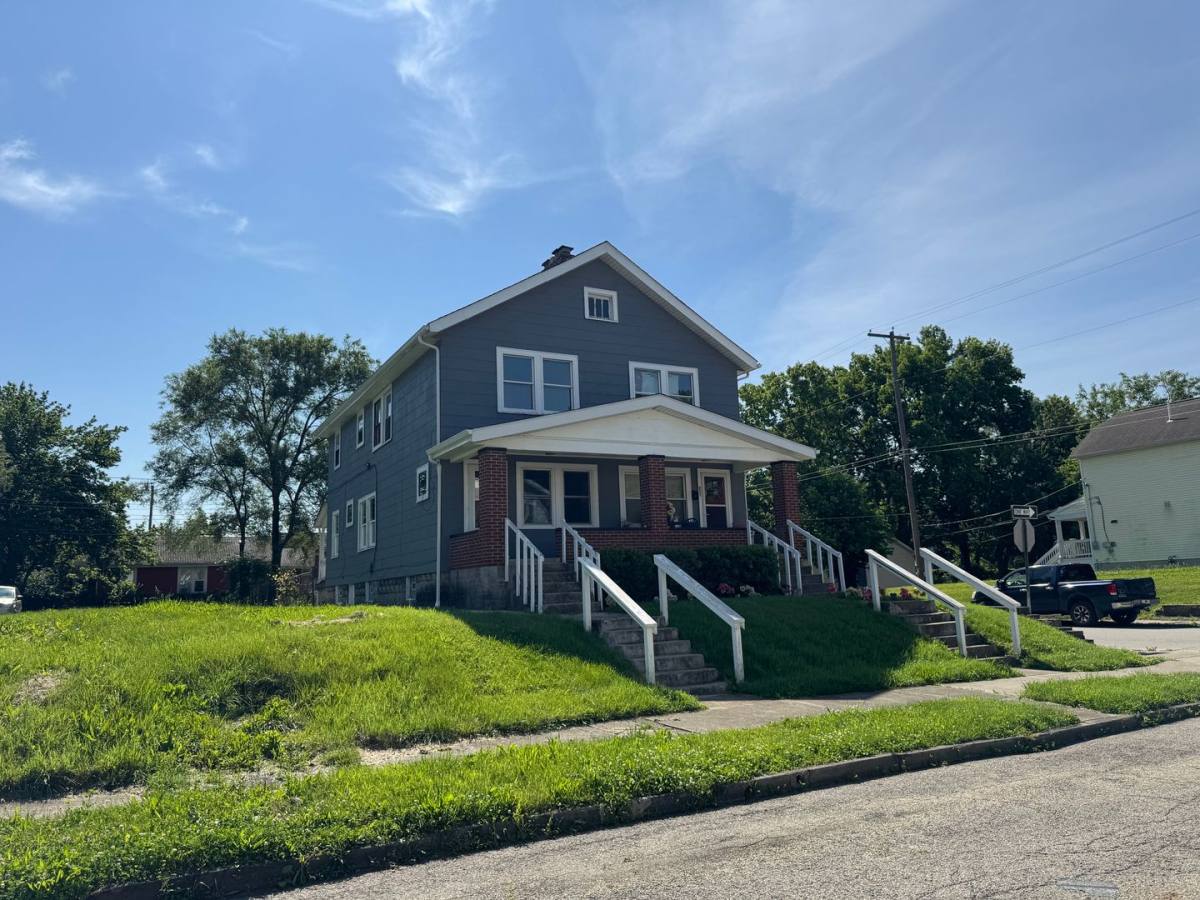 Apartment for rent at 736-738 Seymour Ave, Columbus, OH 43205