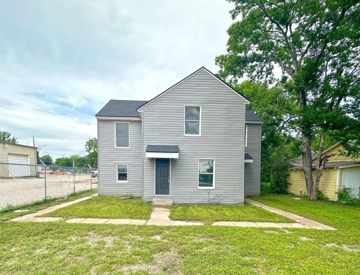 House for rent at 1312 S 30th St #A, Waco, TX 76711