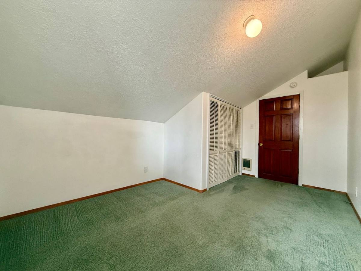 Apartment for rent at 275 2nd St, Prineville, OR 97754