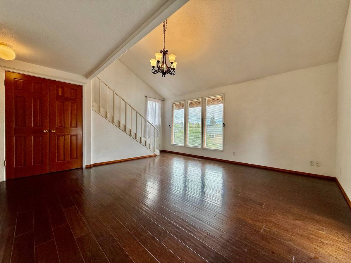 Apartment for rent at 275 2nd St, Prineville, OR 97754