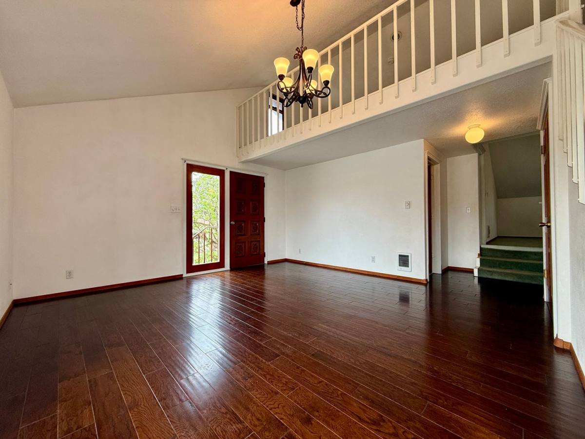 Apartment for rent at 275 2nd St, Prineville, OR 97754