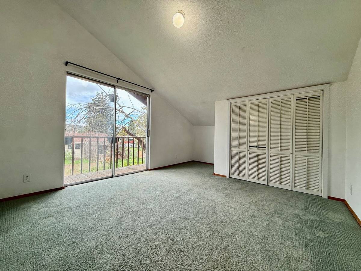Apartment for rent at 275 2nd St, Prineville, OR 97754