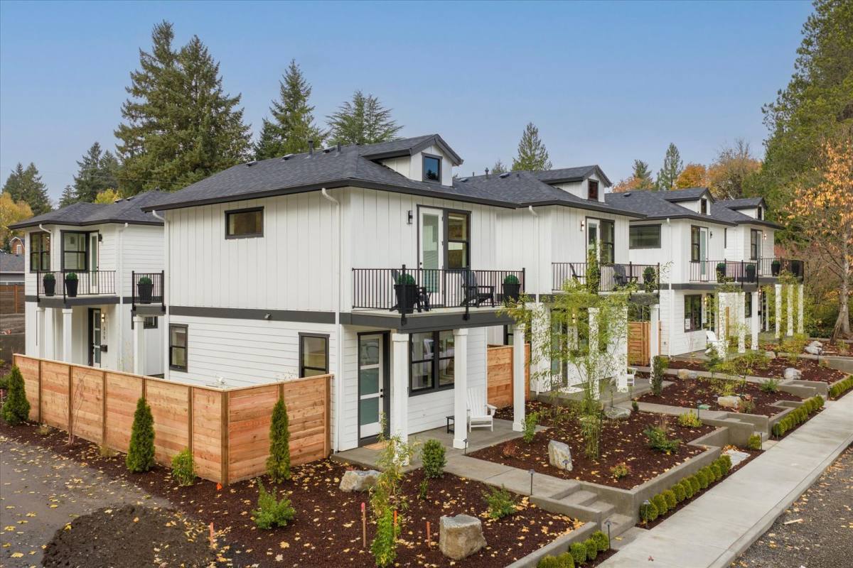 House for rent at 808 3rd St, Lake Oswego, OR 97034