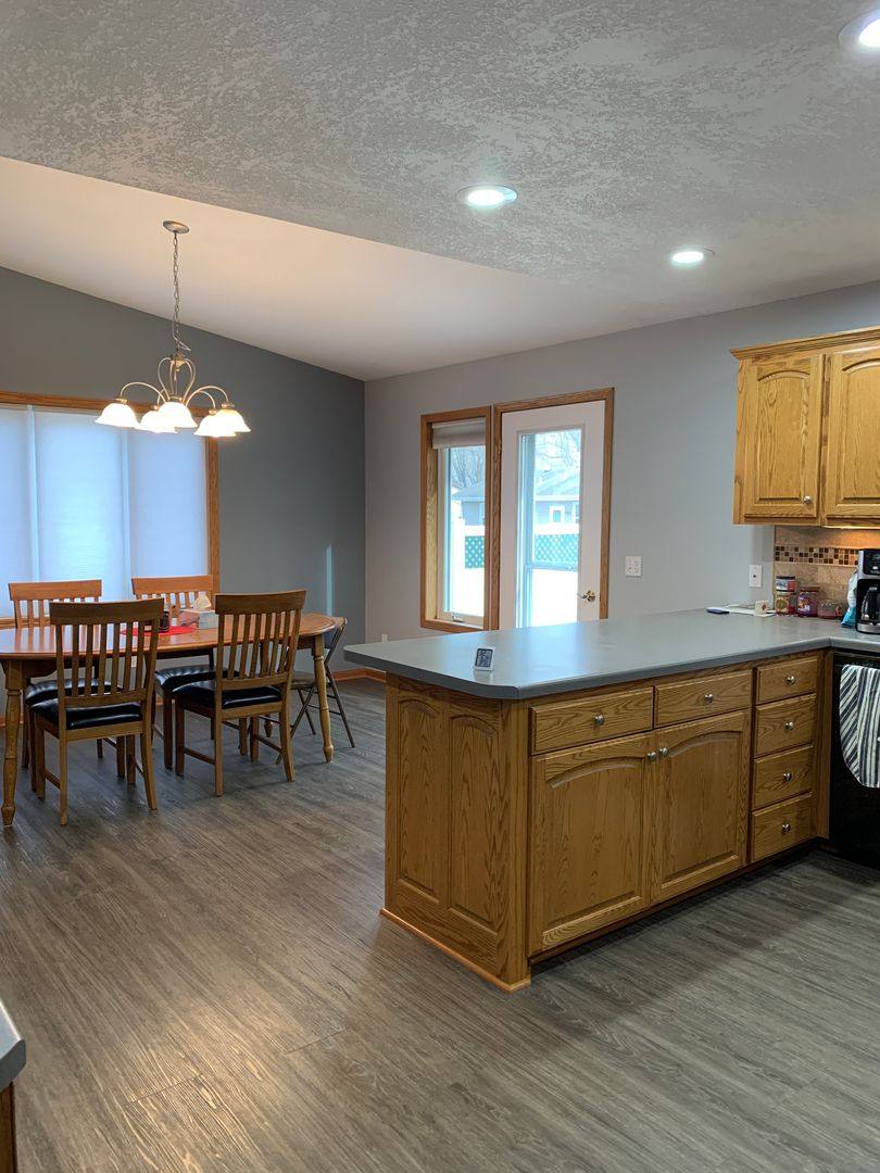 House for rent at 1120 Lewis Ave SW, Hutchinson, MN 55350