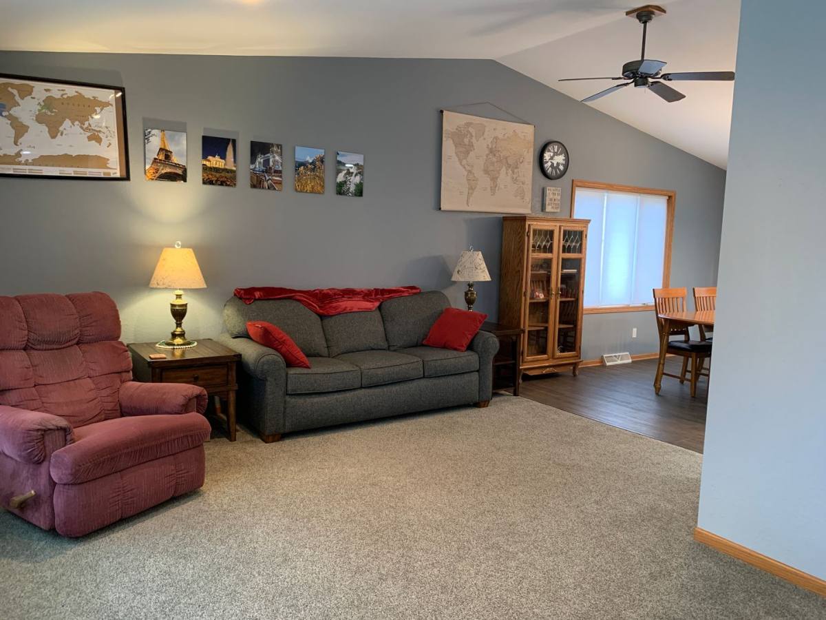 House for rent at 1120 Lewis Ave SW, Hutchinson, MN 55350