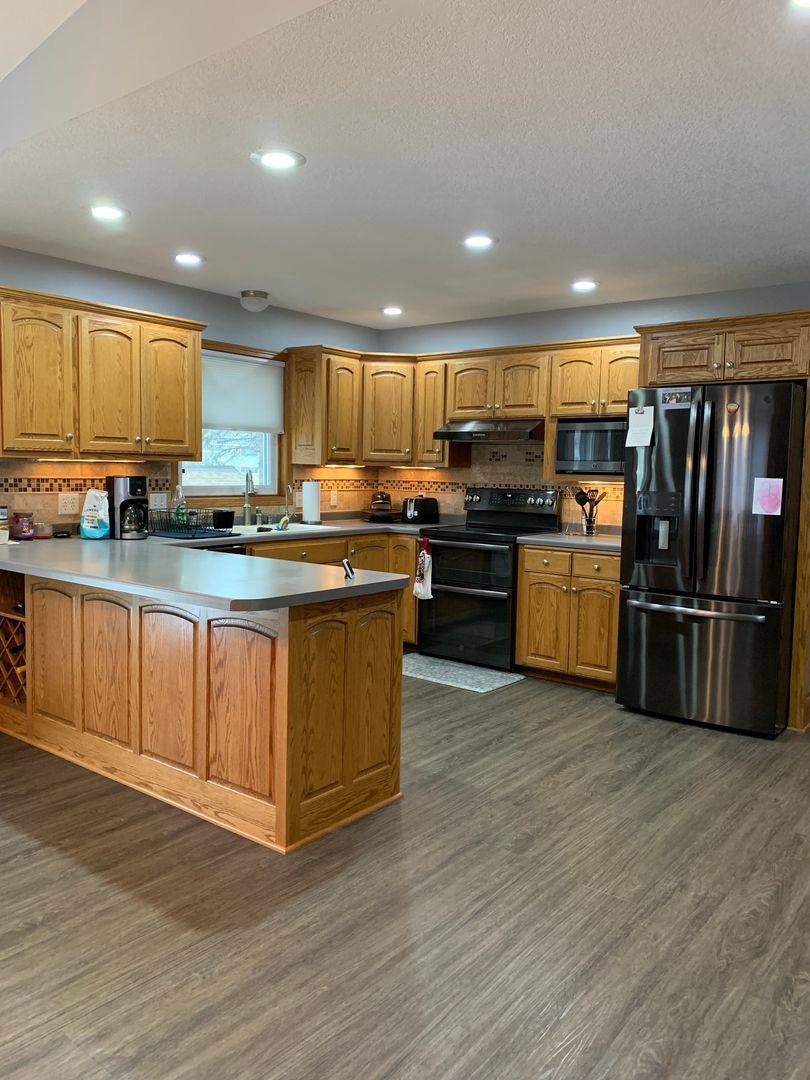 House for rent at 1120 Lewis Ave SW, Hutchinson, MN 55350