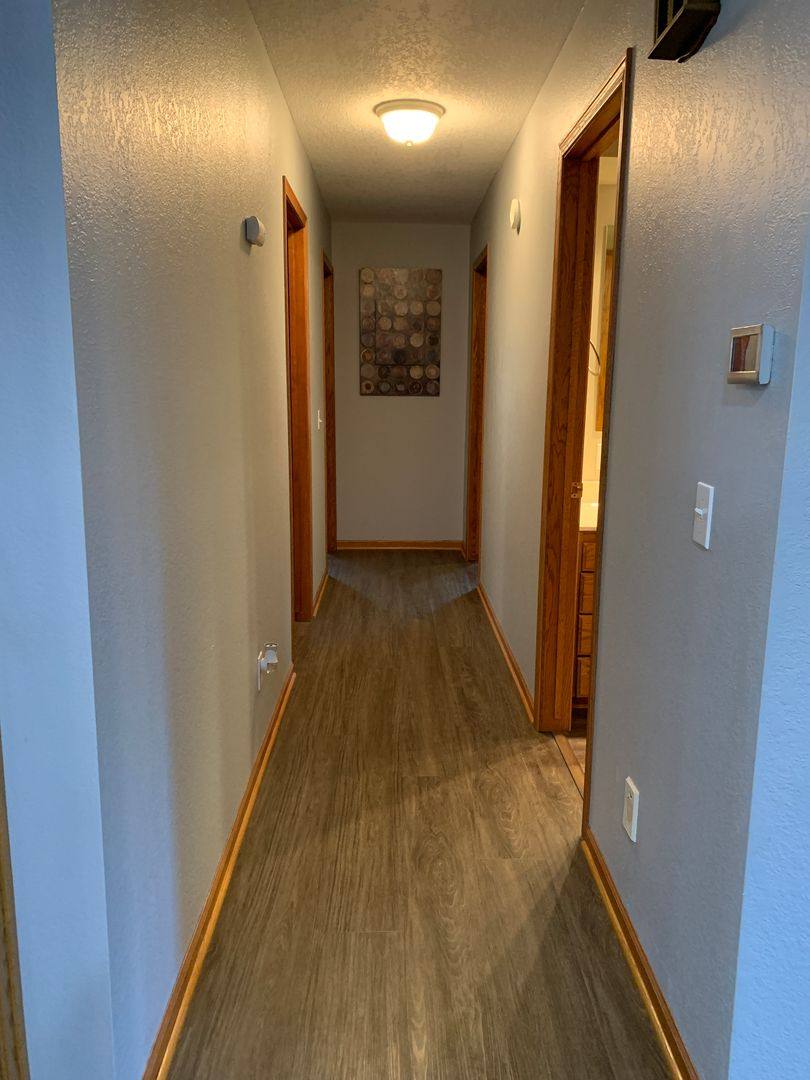 House for rent at 1120 Lewis Ave SW, Hutchinson, MN 55350