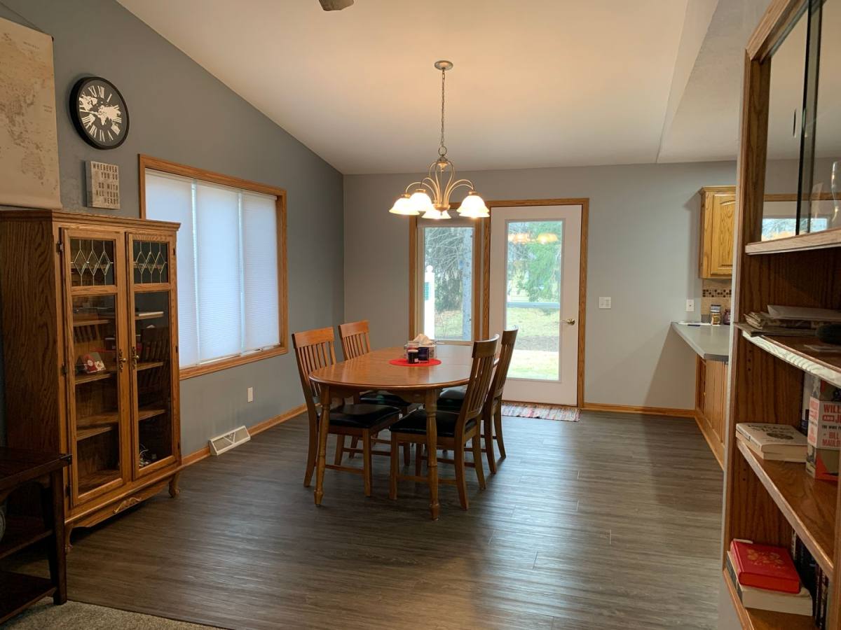 House for rent at 1120 Lewis Ave SW, Hutchinson, MN 55350