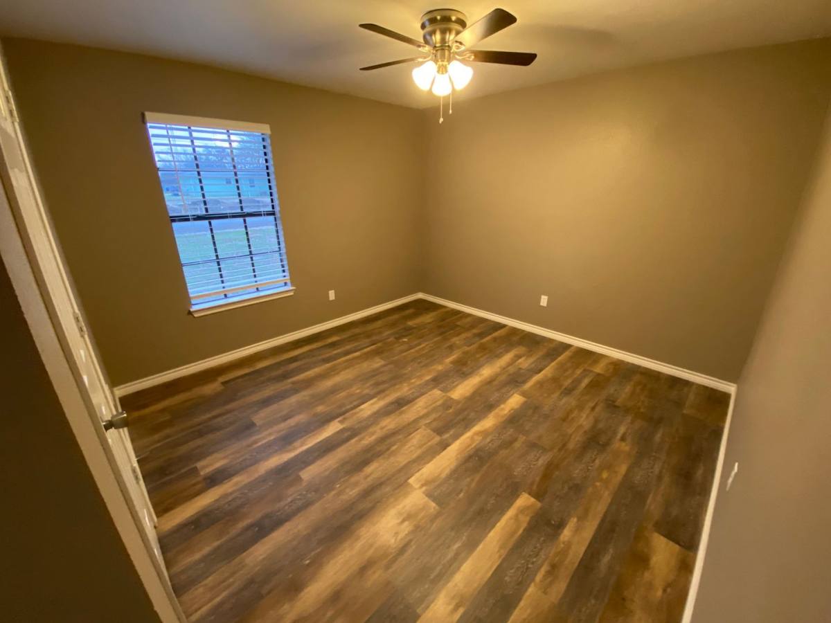 House for rent at 1502 Daffan, Ennis, TX 75119