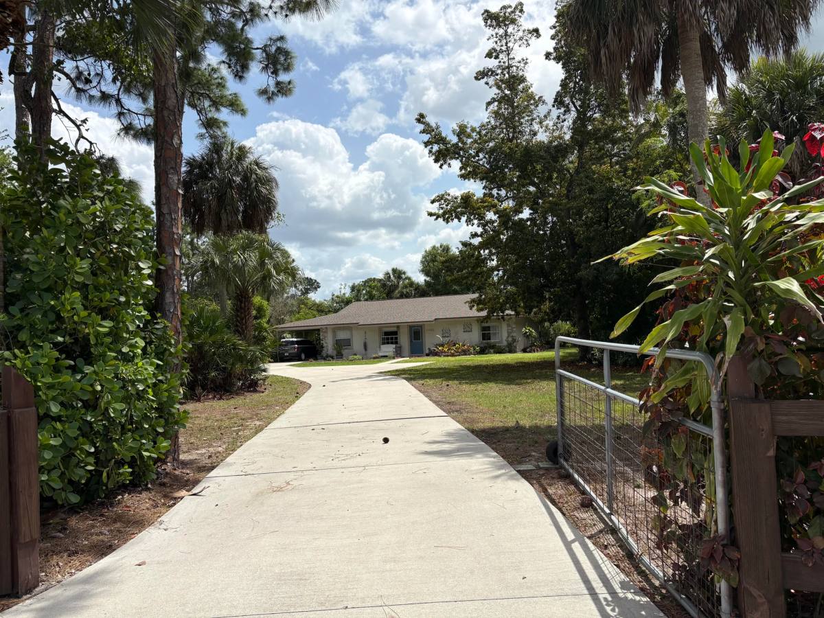 House for rent at 4482 Burton Rd, Naples, FL 34104