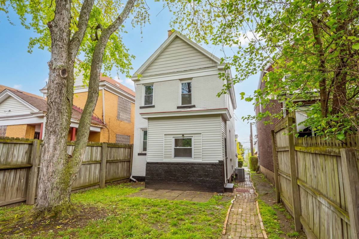 House for rent at 1210 Sylvan Ave, Homestead, PA 15120