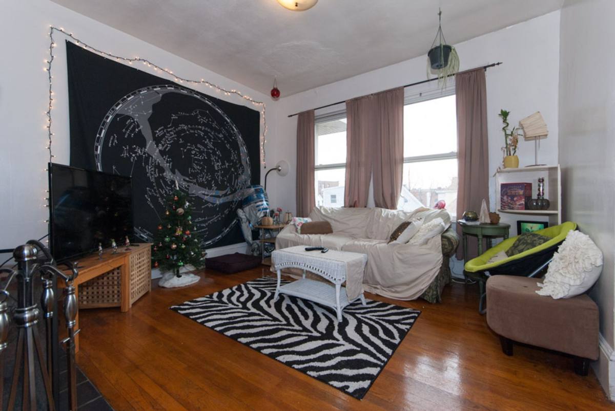 Apartment for rent at 324 Saint Paul St, Brookline, MA 02446
