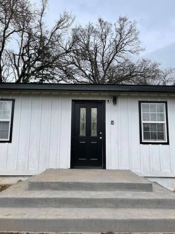 House for rent at 6613 Stoney Dr, Redding, CA 96002