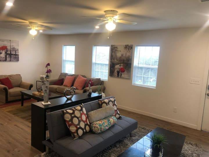 House for rent at 6613 Stoney Dr, Redding, CA 96002