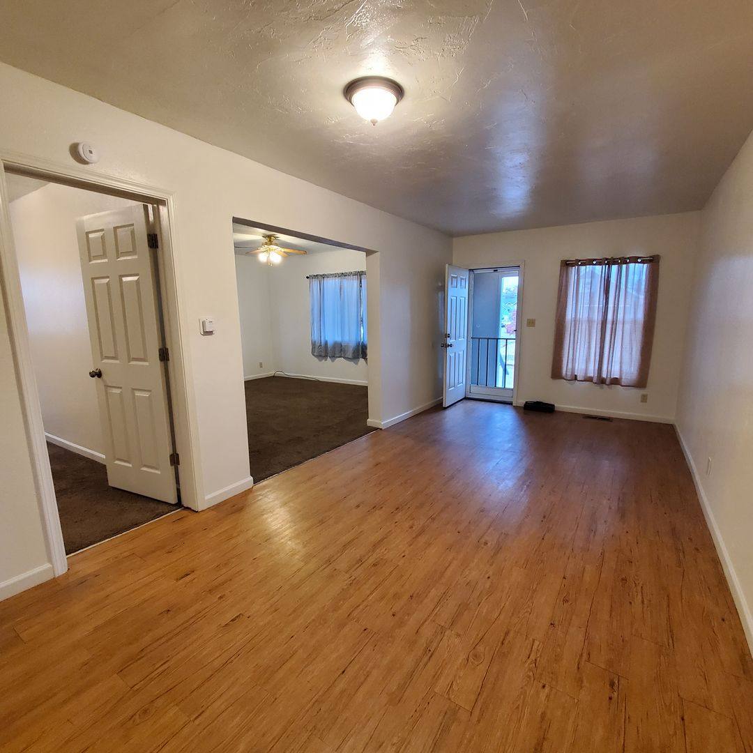 House for rent at 212 Grove St, Lebanon, OR 97355