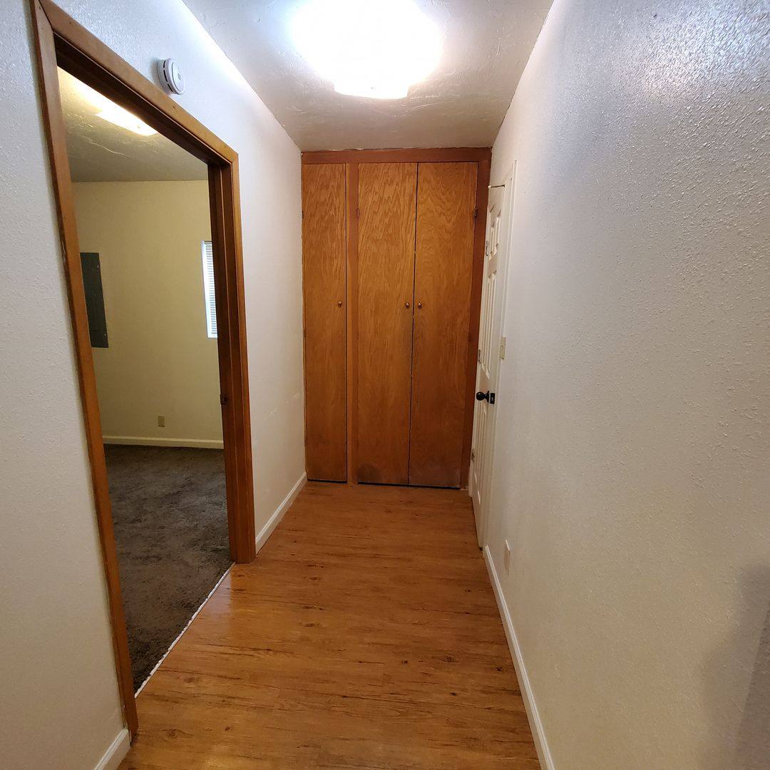 House for rent at 212 Grove St, Lebanon, OR 97355