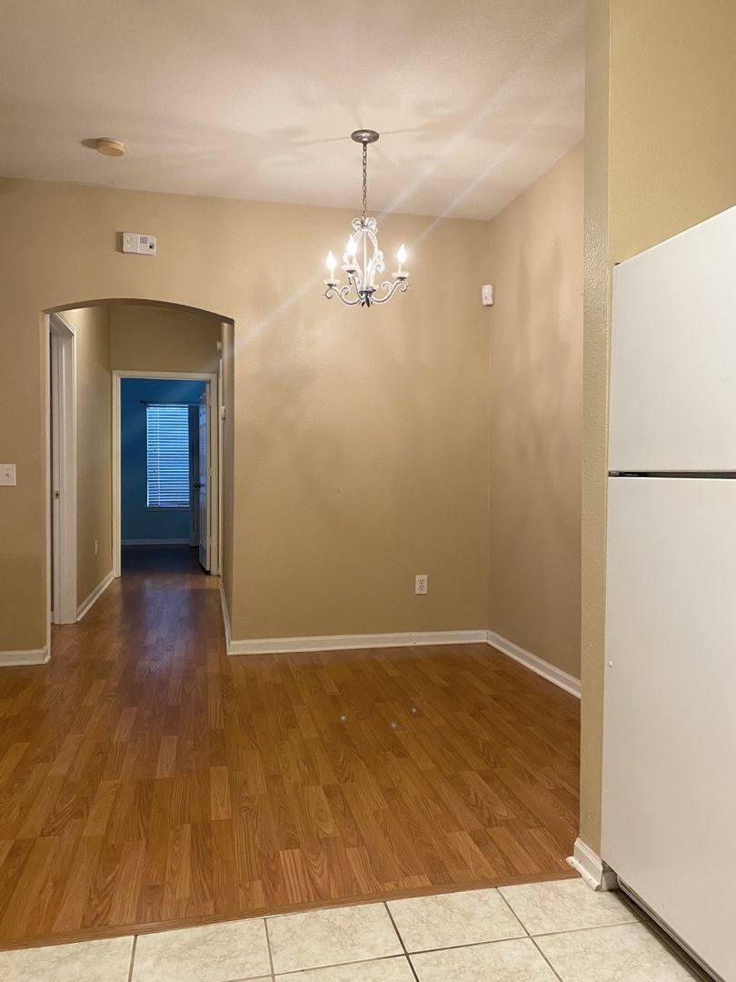 Apartment for rent at 447 W Longleaf, Auburn, AL 36830