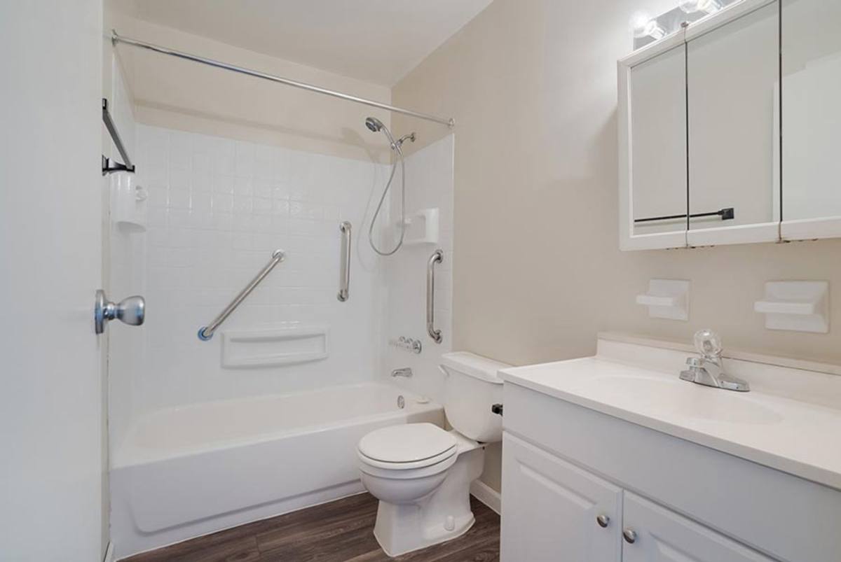 Apartment for rent at 1804 Belvo Rd, Miamisburg, OH 45342