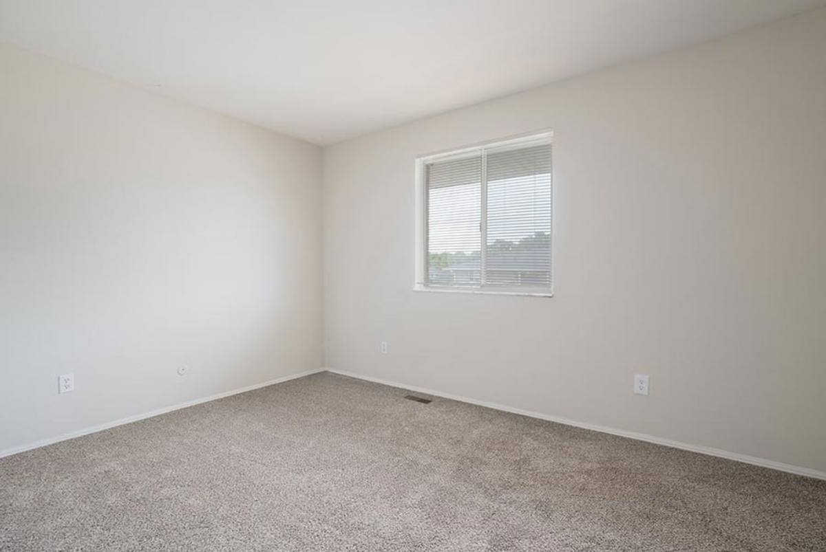 Apartment for rent at 1804 Belvo Rd, Miamisburg, OH 45342