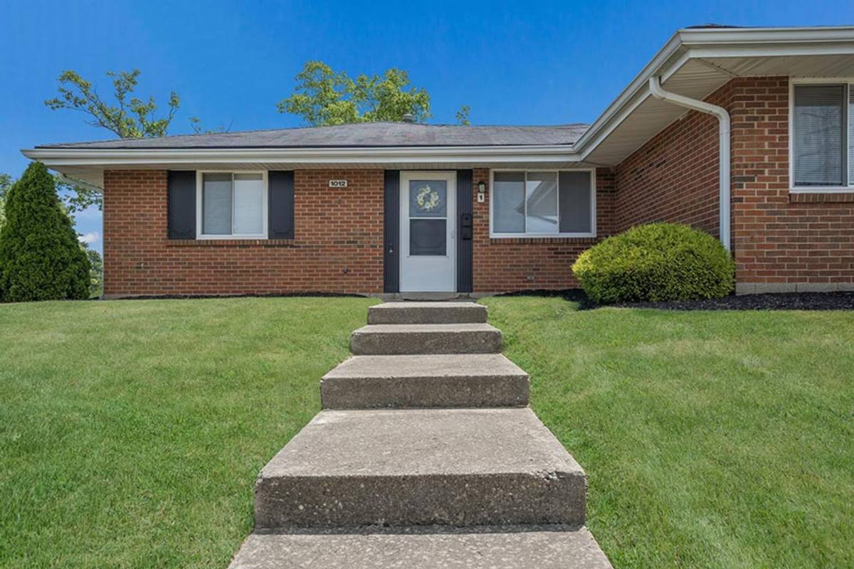 Apartment for rent at 1804 Belvo Rd, Miamisburg, OH 45342