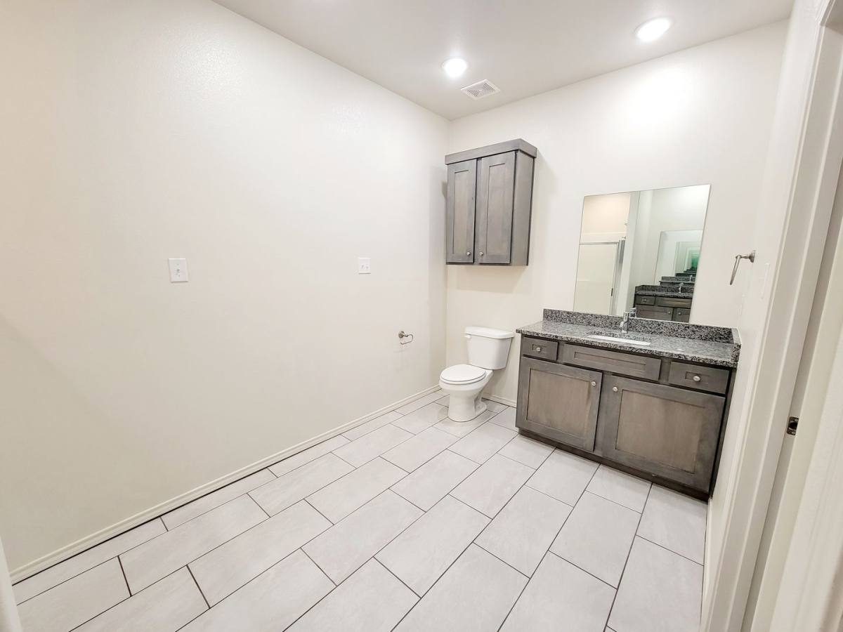 Townhouse for rent at 5832 Virginia Ave, Lubbock, TX 79407