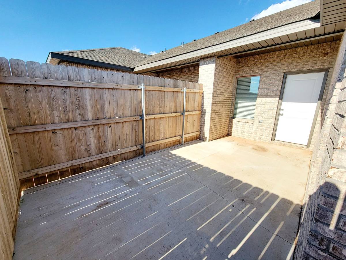 Townhouse for rent at 5832 Virginia Ave, Lubbock, TX 79407