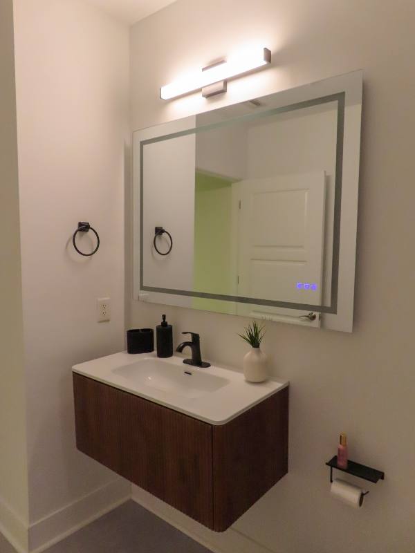 Condo for rent at 222 S Caldwell St #1510, Charlotte, NC 28202