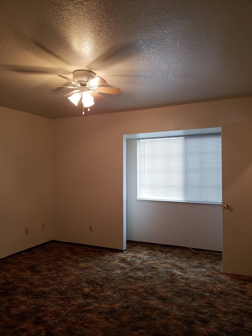 Apartment for rent at 1190 Kenwood Ave, Turlock, CA 95380