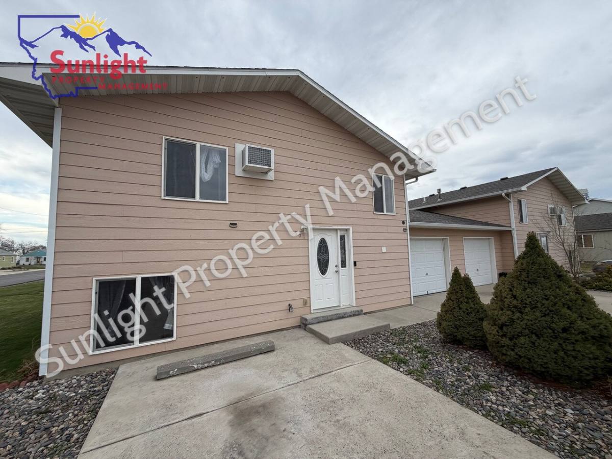 Apartment for rent at 501 Woodland Ave, Laurel, MT 59044